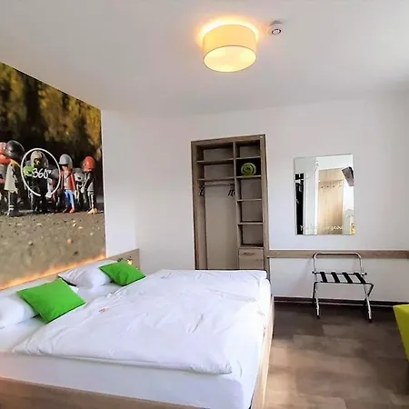 Winkelwerkstatt Szálloda 3*